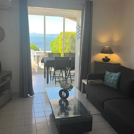 Apartment For 6 - Near *