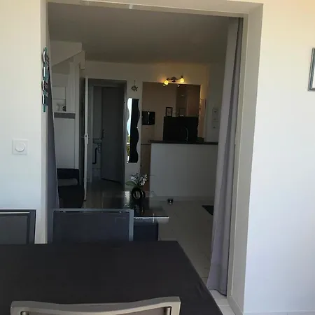 For 4 - Near Saint-Raphaël
